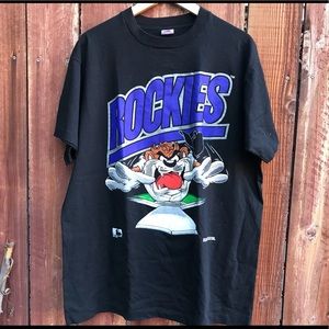Vintage 90s Colorado Rockies TAZ T-shirt